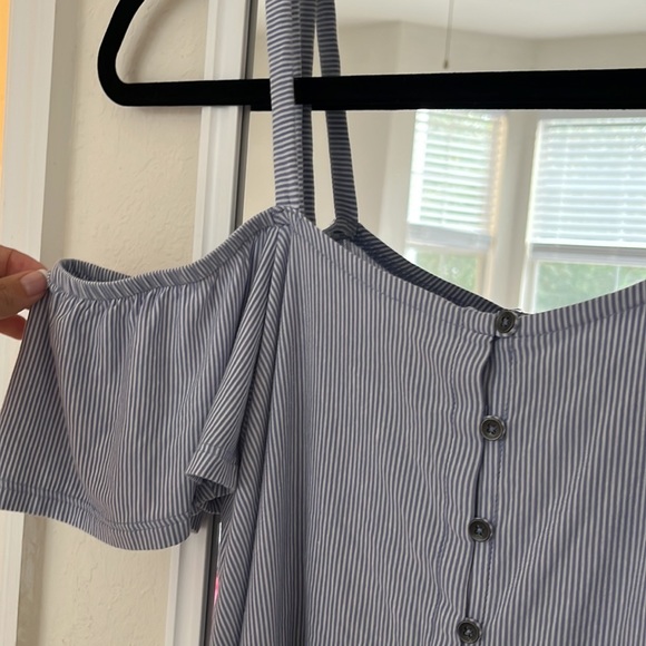 Striped Top - Picture 3 of 4